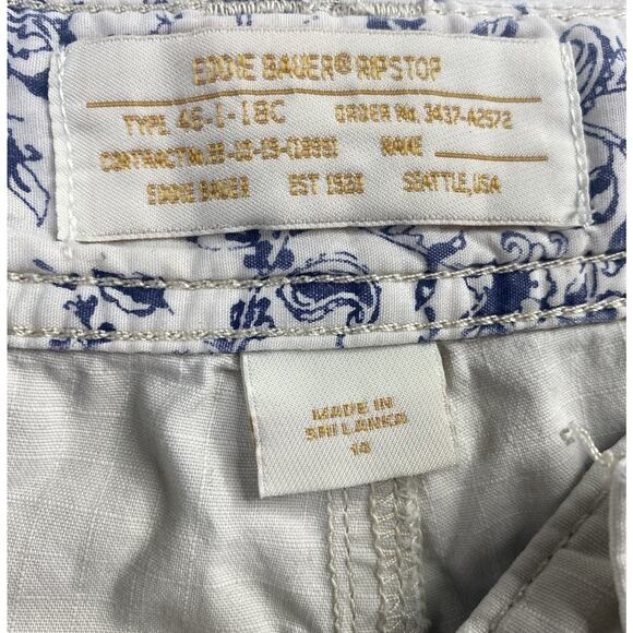 Eddie Bauer Women's Adventurer Ripstop Shorts Light Khaki 5" Inseam Size 14 - Picture 3 of 4